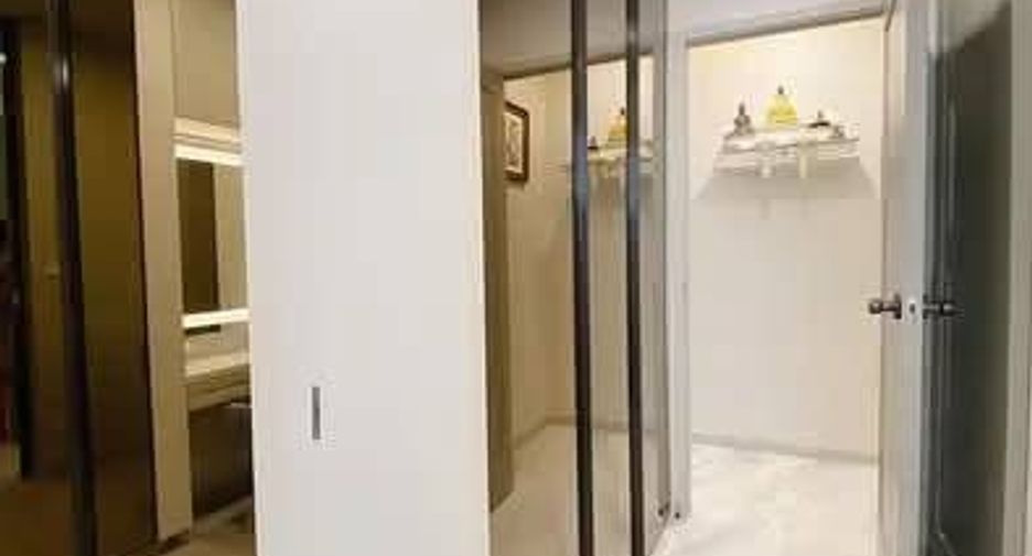 For sale 1 bed condo in Ratchathewi, Bangkok
