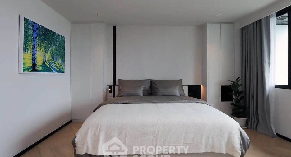 For sale 1 Beds condo in Khlong Toei, Bangkok
