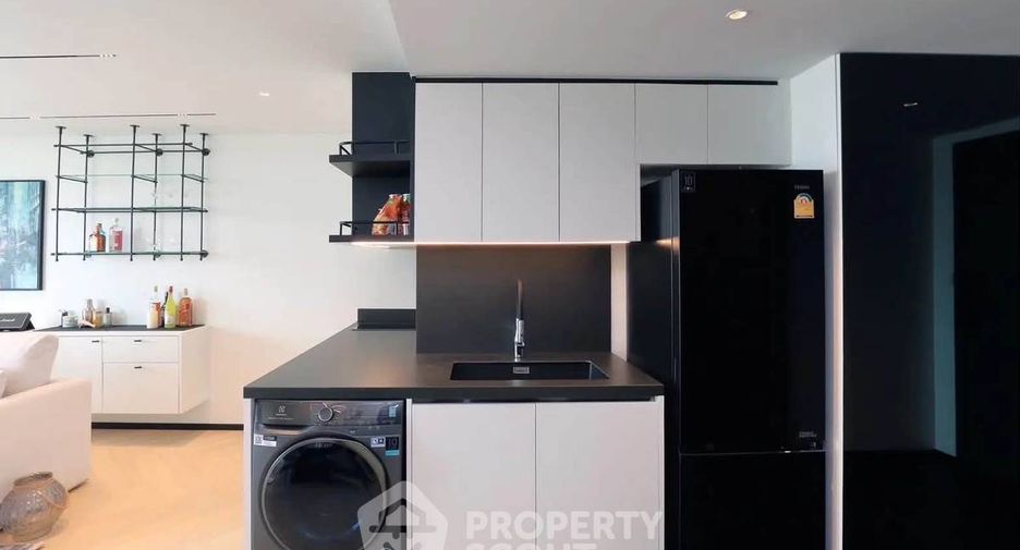 For sale 1 Beds condo in Khlong Toei, Bangkok