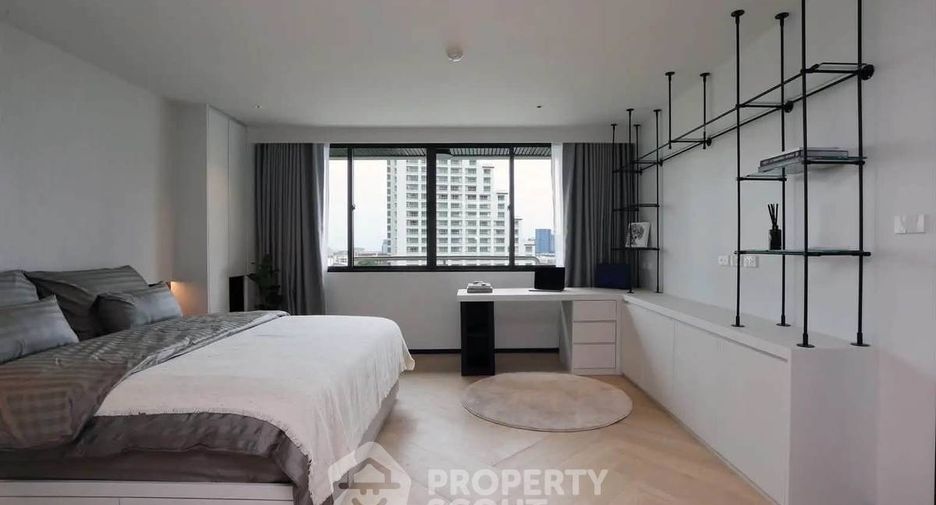 For sale 1 Beds condo in Khlong Toei, Bangkok