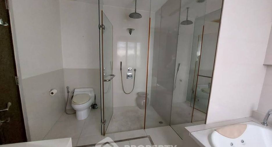 Condo en venta de 3 habitaciones en Watthana, Bangkok