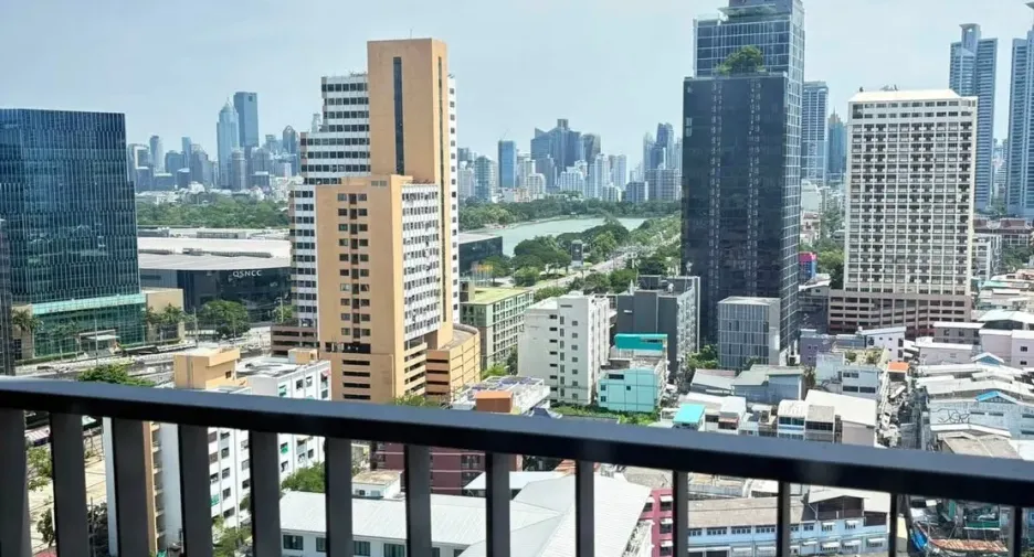Wohnung zur Miete mit 1 Zimmer in Khlong Toei, Bangkok