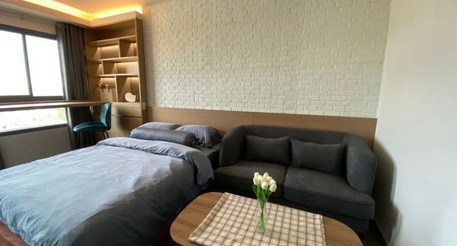 Condo en alquiler de estudio en Phra Khanong, Bangkok