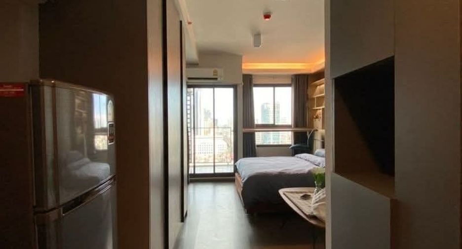 Condo en alquiler de estudio en Phra Khanong, Bangkok