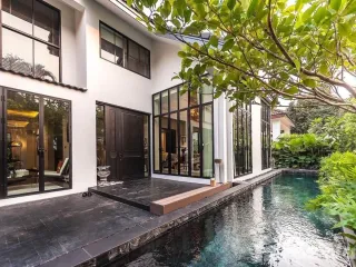Haus zum Kauf und zur Miete mit 4 Zimmer in Watthana, Bangkok