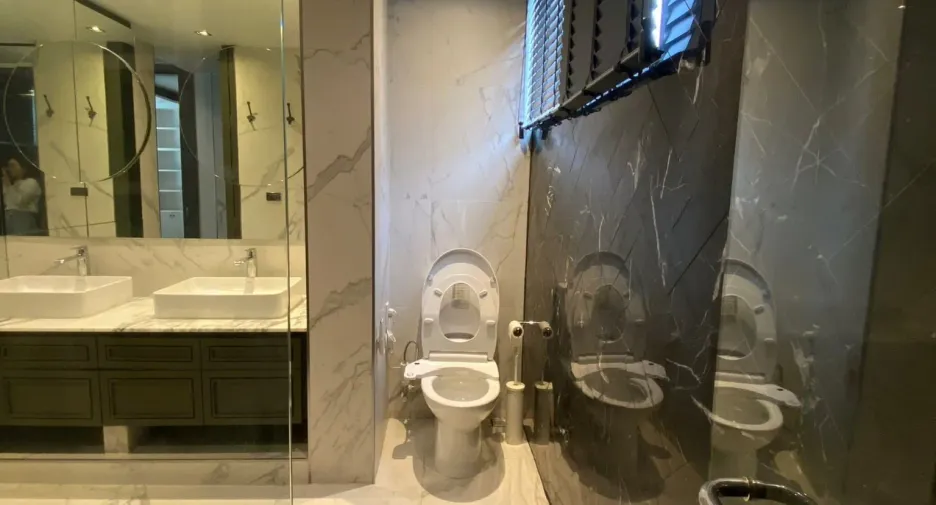 Haus zum Kauf und zur Miete mit 4 Zimmer in Watthana, Bangkok
