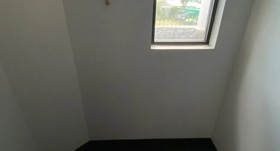 Haus zum Kauf und zur Miete mit 4 Zimmer in Watthana, Bangkok