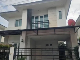 For rent 3 bedrooms house in Mueang Chiang Mai, Chiang Mai
