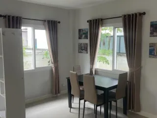 For rent 3 bedrooms house in Mueang Chiang Mai, Chiang Mai