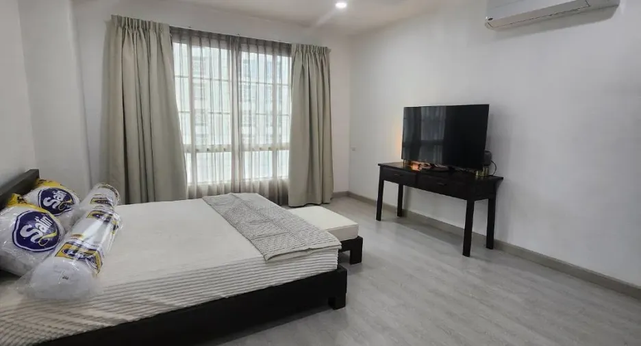 For rent 2 ベッドルーム condo in Khlong Toei, Bangkok
