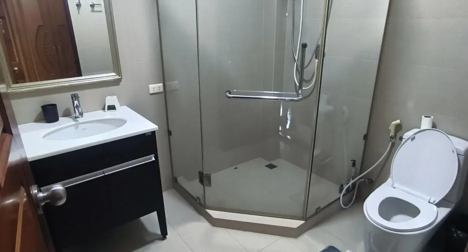 For sale 4 bedrooms house in Mueang Phuket, Phuket
