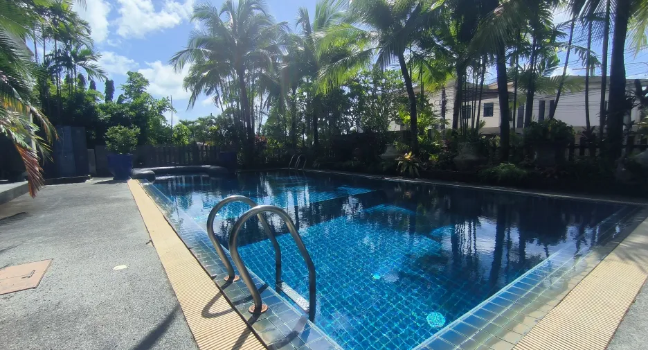 For sale 4 bedrooms house in Mueang Phuket, Phuket