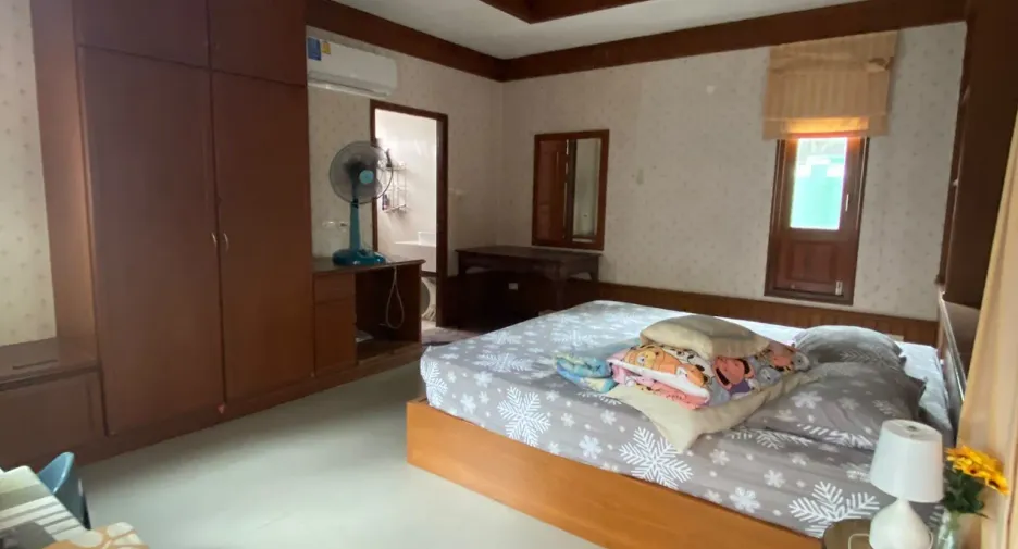 For sale 4 bedrooms house in Mueang Phuket, Phuket