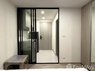 For rent スタジオ condo in Bang Na, Bangkok