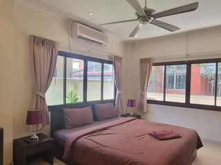 For rent 3 bedrooms villa in Bang Lamung, Chonburi