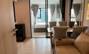 For rent 1 bed condo in Pathum Wan, Bangkok