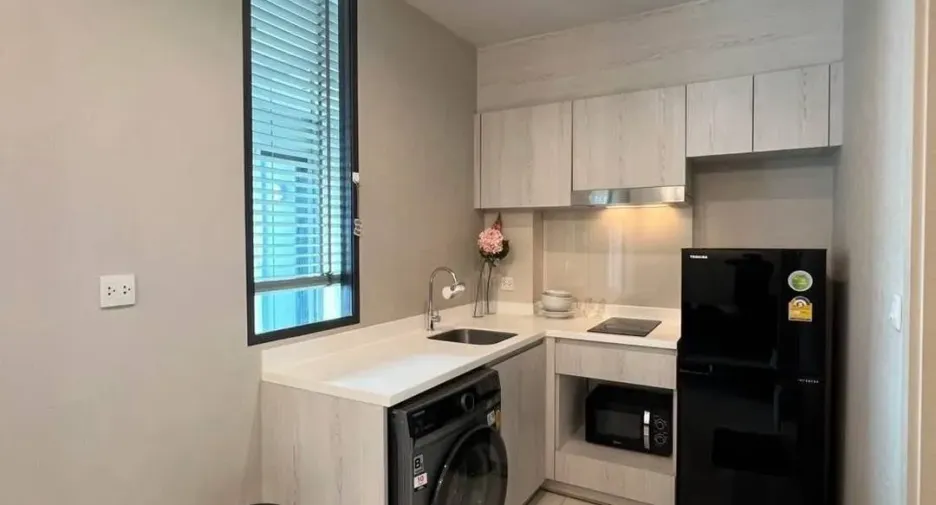 Wohnung zur Miete mit 1 Zimmer in Pathum Wan, Bangkok