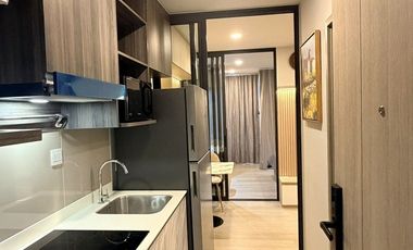 Condo en alquiler de 1 habitaciones en Phra Khanong, Bangkok