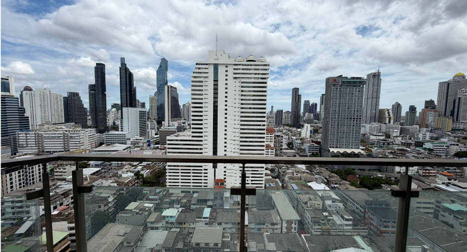 Wohnung zum Kauf mit 1 Zimmer in Bang Rak, Bangkok