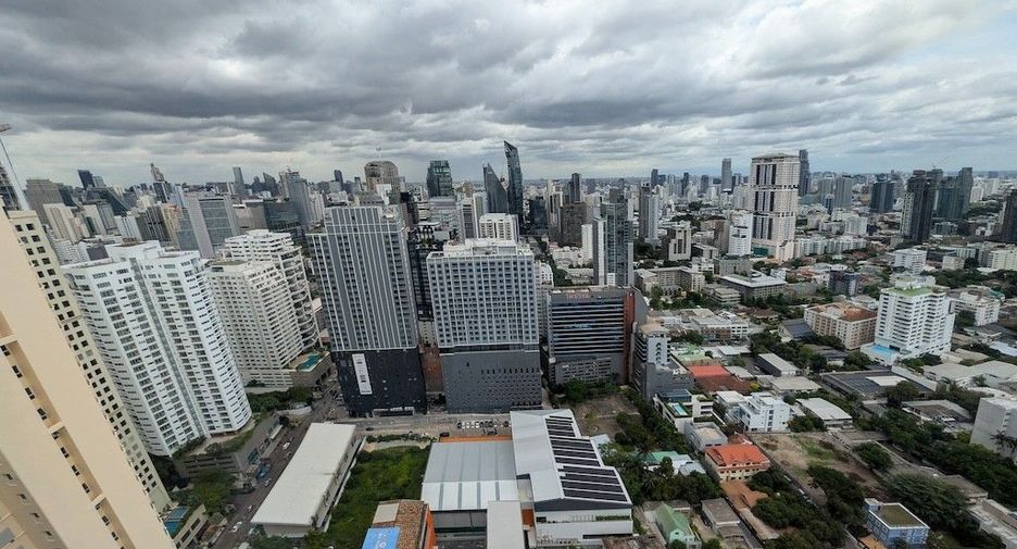 出租 2 卧室 公寓 在 Khlong Toei, 曼谷