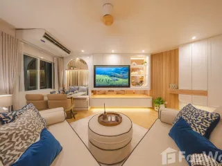 For rent 2 ベッドルーム condo in Yan Nawa, Bangkok