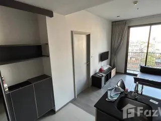 出售 1 卧室 公寓 在 Khlong San, 曼谷