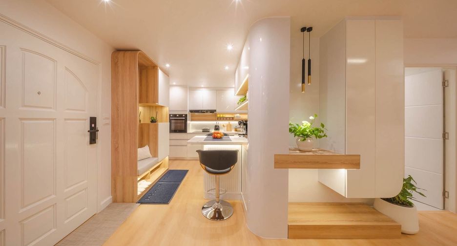 Condo en alquiler de 2 habitaciones en Yan Nawa, Bangkok