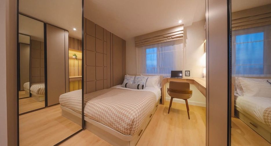 Condo en alquiler de 2 habitaciones en Yan Nawa, Bangkok