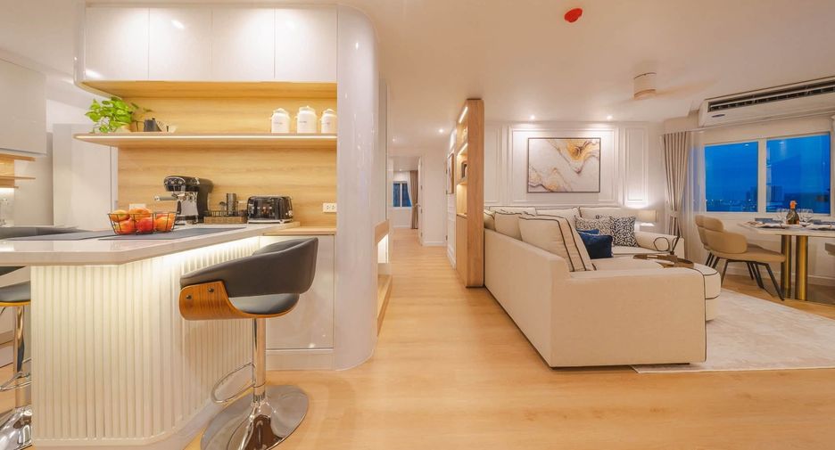 Condo en alquiler de 2 habitaciones en Yan Nawa, Bangkok