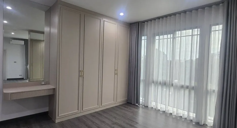 出租 2 卧室 独立屋 在 Suan Luang, 曼谷