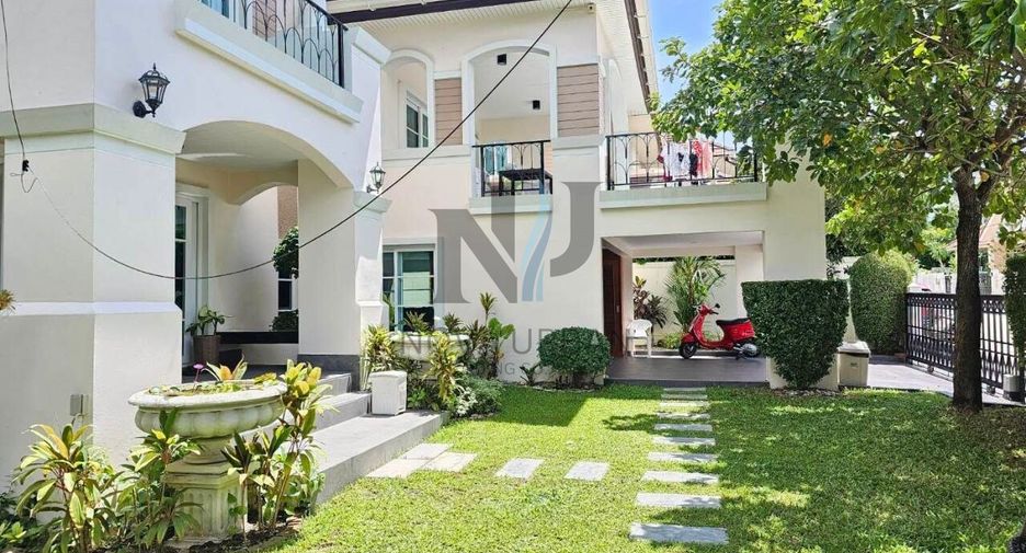 For sale 4 ベッドルーム house in Bang Lamung, Chonburi