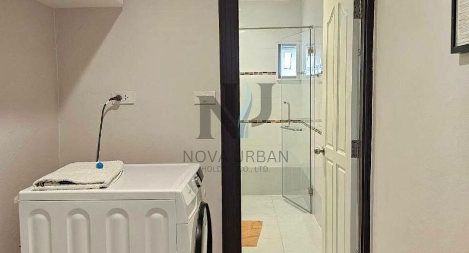 For sale 4 ベッドルーム house in Bang Lamung, Chonburi