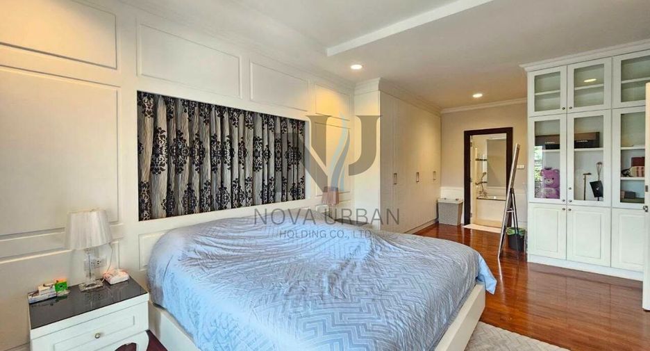 For sale 4 ベッドルーム house in Bang Lamung, Chonburi