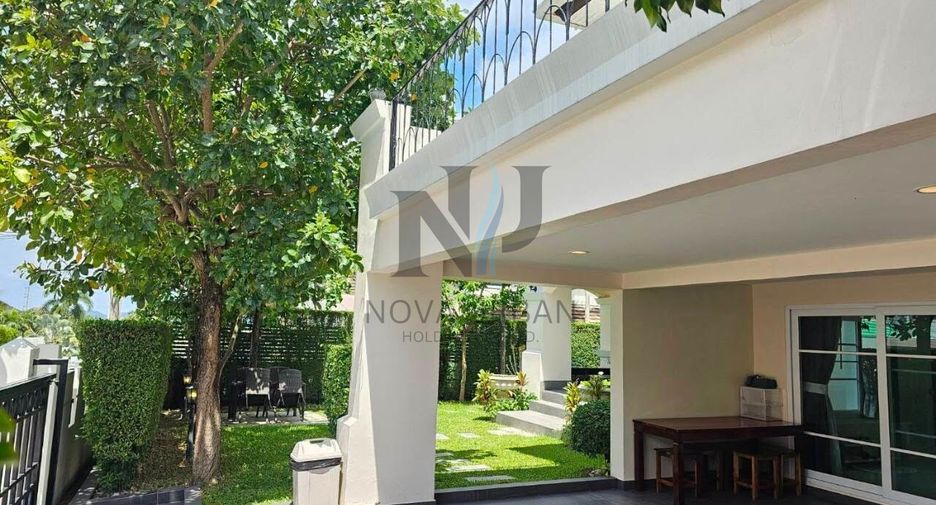 For sale 4 ベッドルーム house in Bang Lamung, Chonburi
