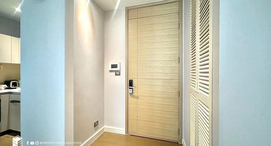 Wohnung zur Miete mit 1 Zimmer in Pathum Wan, Bangkok