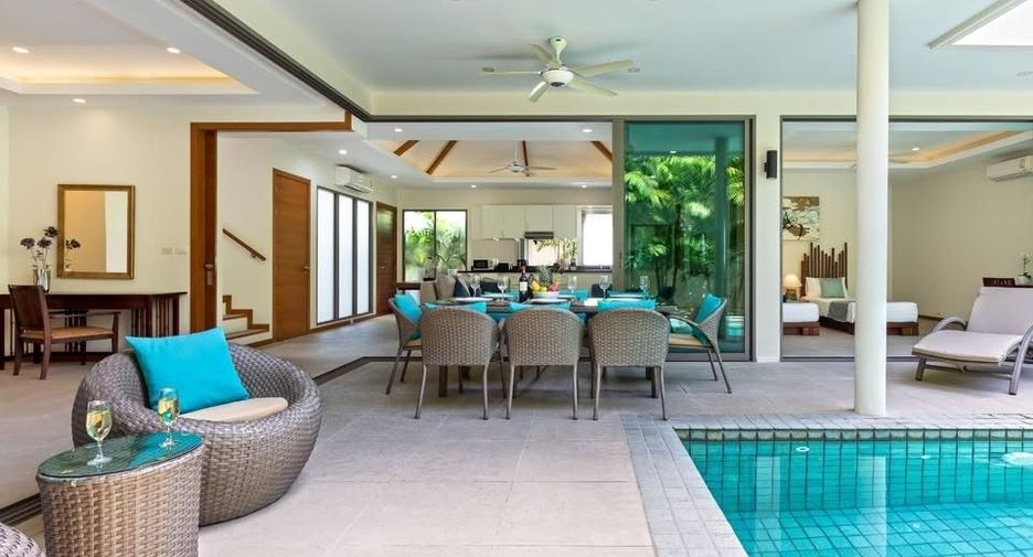 For rent 4 bedrooms villa in Mueang Phuket, Phuket