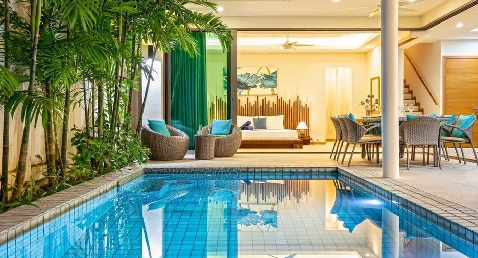 For rent 4 bedrooms villa in Mueang Phuket, Phuket