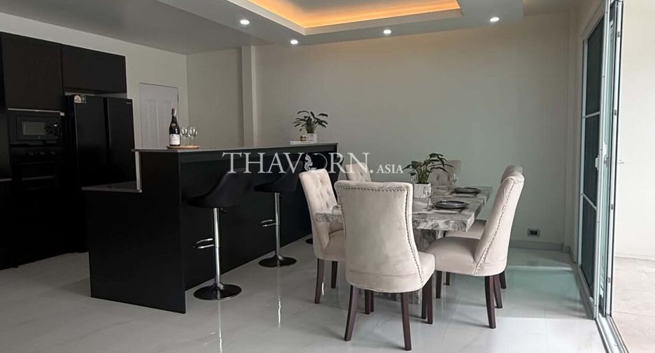 For sale 3 bedrooms house in Bang Lamung, Chonburi