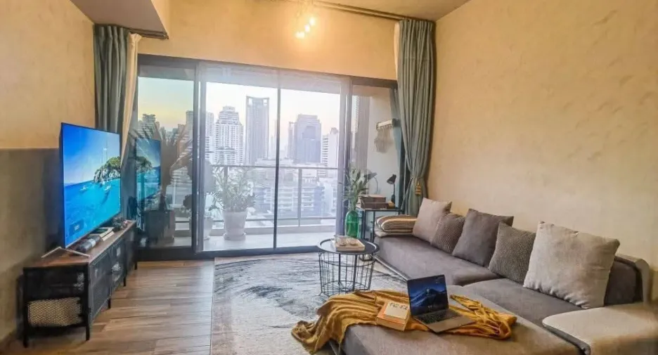 For sale そして for rent 2 ベッドルーム condo in Watthana, Bangkok