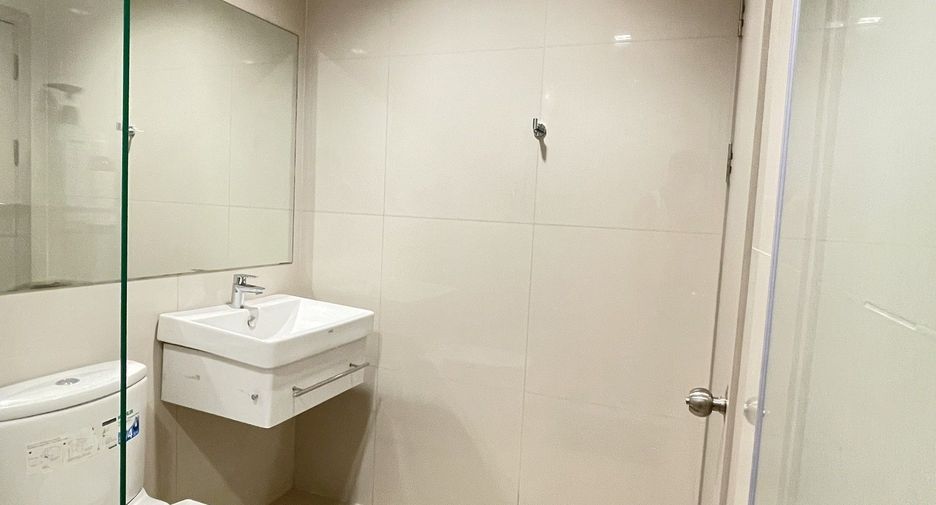 Wohnung zum Kauf mit 1 Zimmer in Khlong Toei, Bangkok
