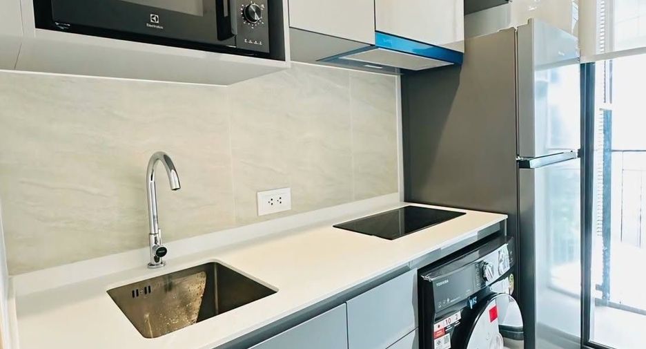 For rent 1 Beds condo in Bang Na, Bangkok
