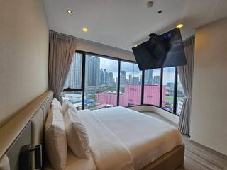 For rent 2 ベッドルーム condo in Watthana, Bangkok