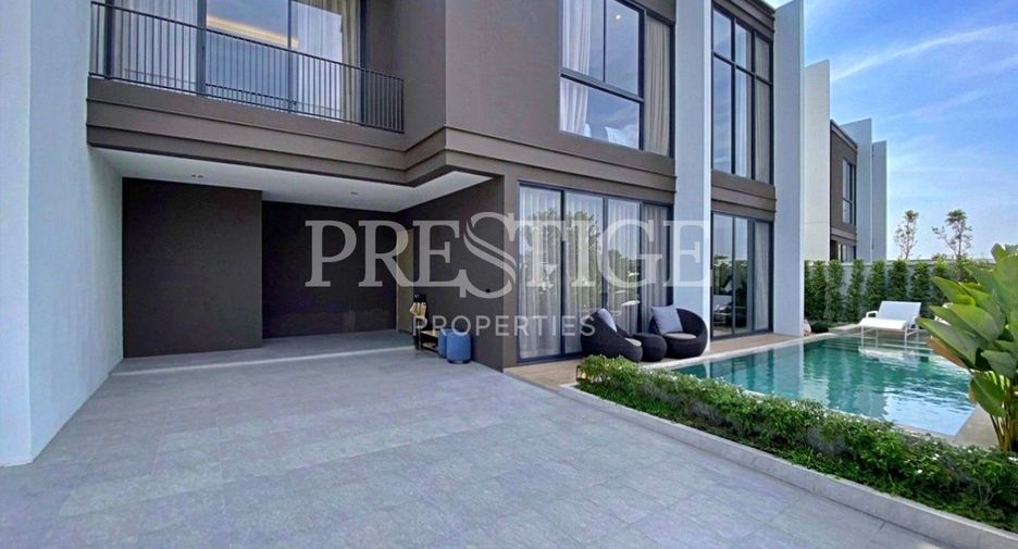 For sale 4 bedrooms house in Bang Lamung, Chonburi