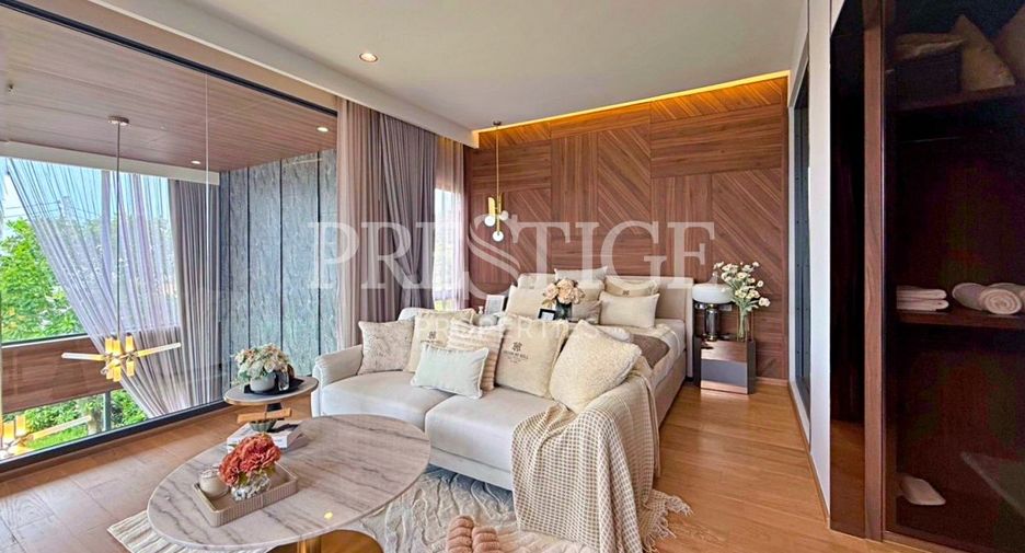For sale 4 bedrooms house in Bang Lamung, Chonburi