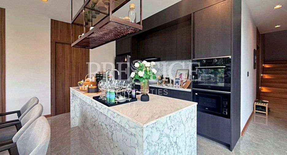 For sale 4 bedrooms house in Bang Lamung, Chonburi