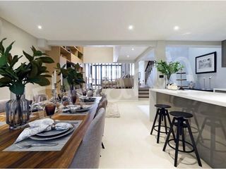 Reihenhaus zur Miete mit 5 Zimmer in Khlong Toei, Bangkok