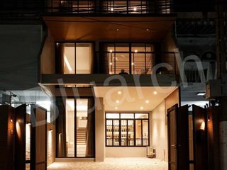 Reihenhaus zur Miete mit 5 Zimmer in Khlong Toei, Bangkok