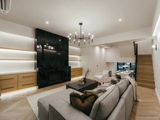 Reihenhaus zur Miete mit 5 Zimmer in Khlong Toei, Bangkok