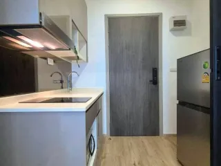 Wohnung zur Miete mit 1 Zimmer in Suan Luang, Bangkok