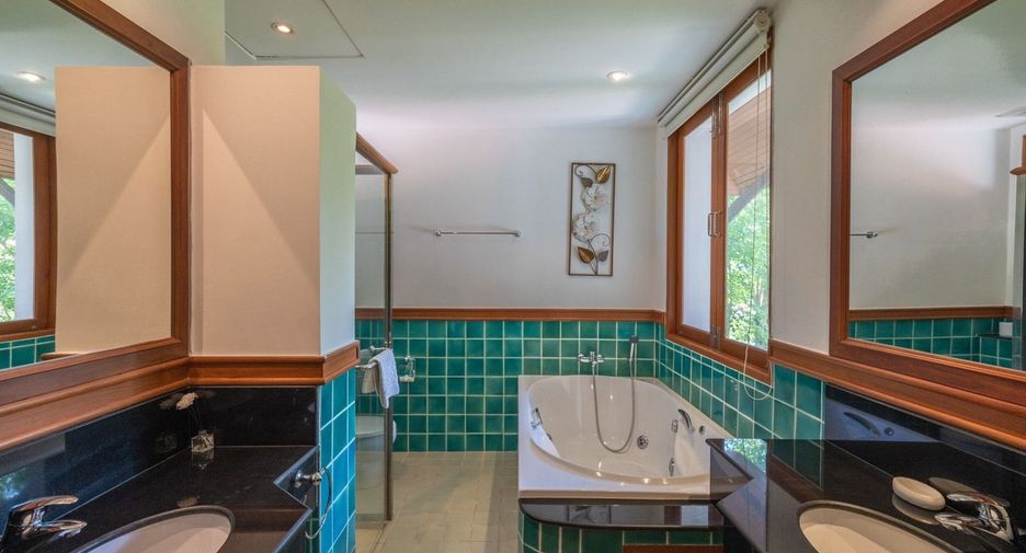 For rent 4 bedrooms villa in Thalang, Phuket